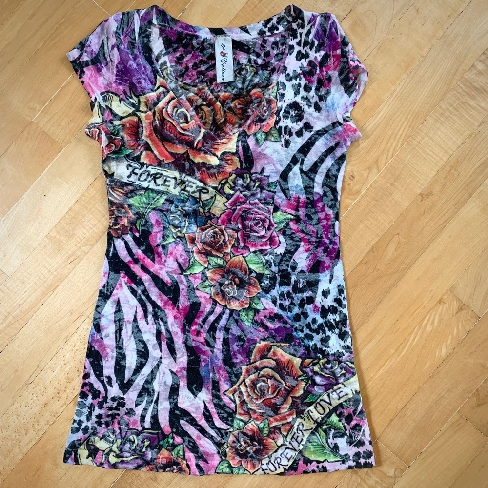 ⚡️ Flash Sale 5th Culture Burnout Forever Rose Zebra Tee Size Small